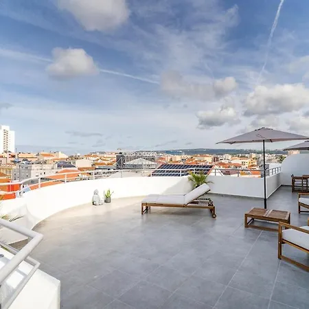 Апартаменты Ocean View Penthouse With 70m2 Privateterrace *