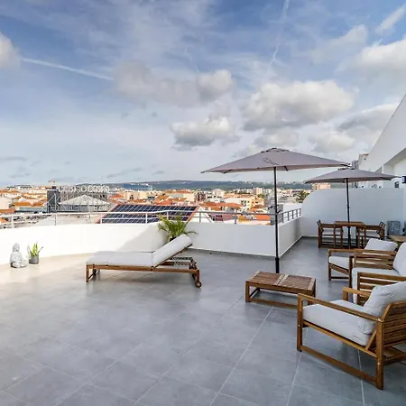 Апартаменты Ocean View Penthouse With 70m2 Privateterrace *